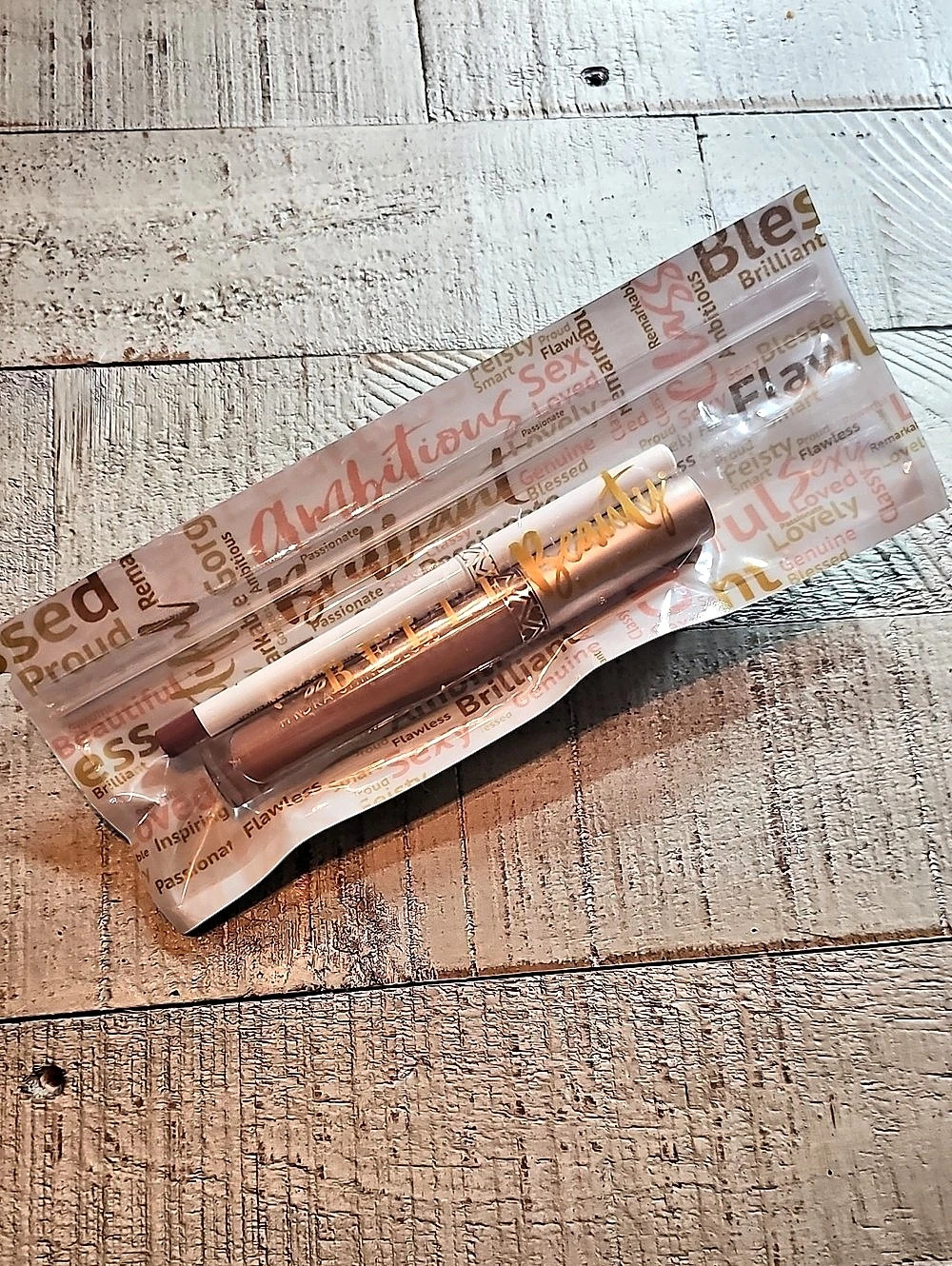 Belle Beauty Kisser Fixer Lip Liner & Lip Gloss In Brown Nude ✨️NEW✨️
